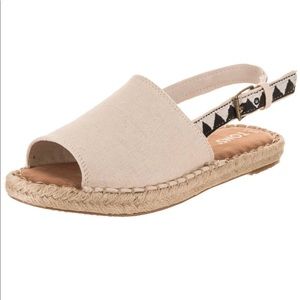 Clara women’s sandal from TOMS.